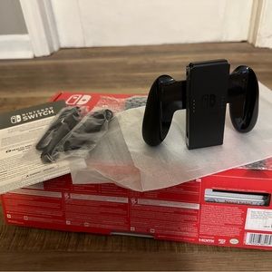 Nintendo Switch joycon grip and straps